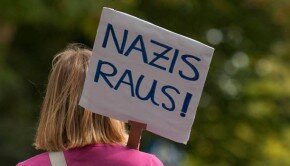 Nazis raus Plakat